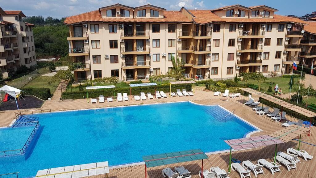 Renta Bg Apartments In Tsarevo Exterior photo