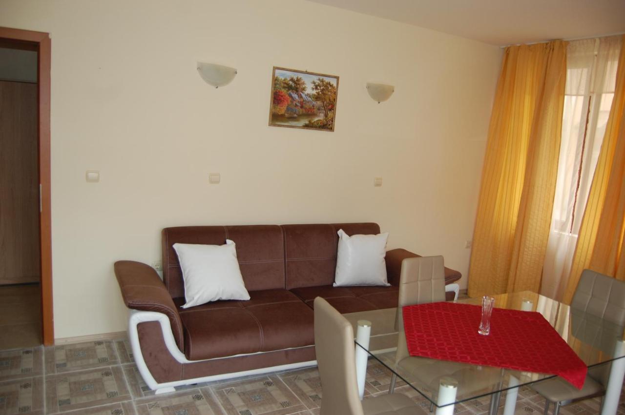 Renta Bg Apartments In Tsarevo Exterior photo