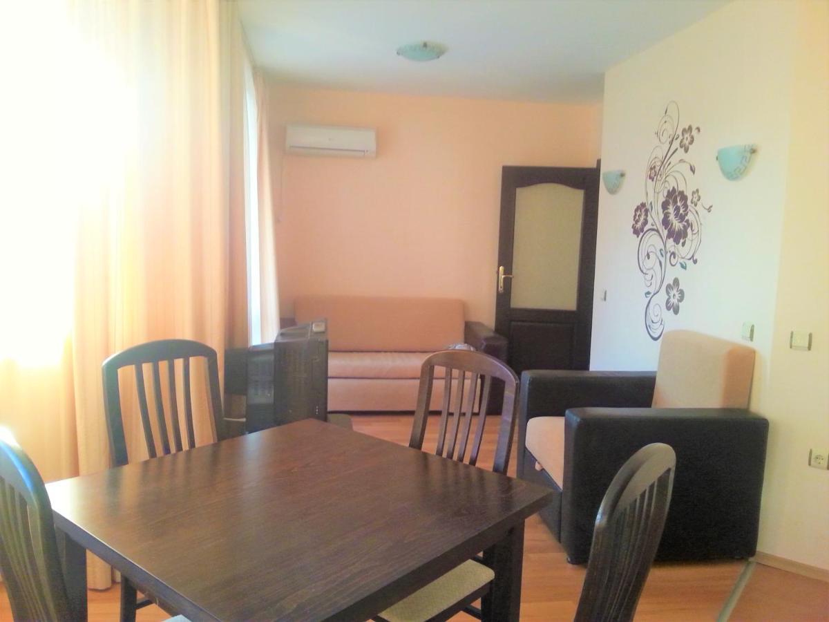 Renta Bg Apartments In Tsarevo Exterior photo